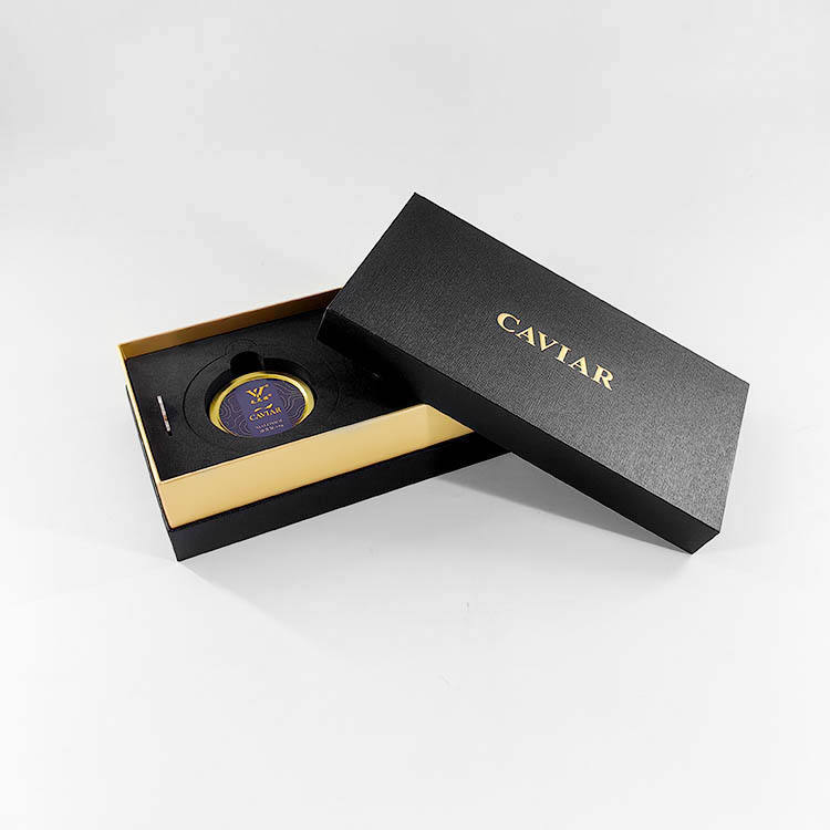 Maßgefertigte schwarze Werbeboxen von Caviar